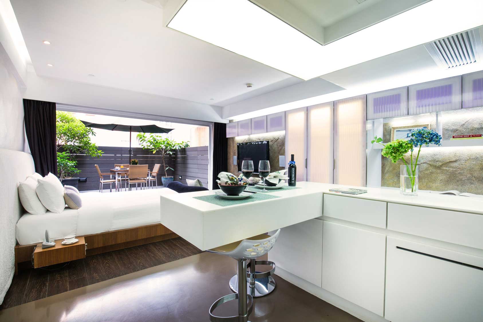 Garden Suite with exclusive Terrace at V Wan Chai Serviced Apartment