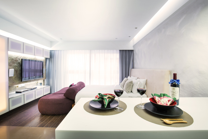 Superior Suite breakfast, dinning table at The V Wan Chai serviced apartment