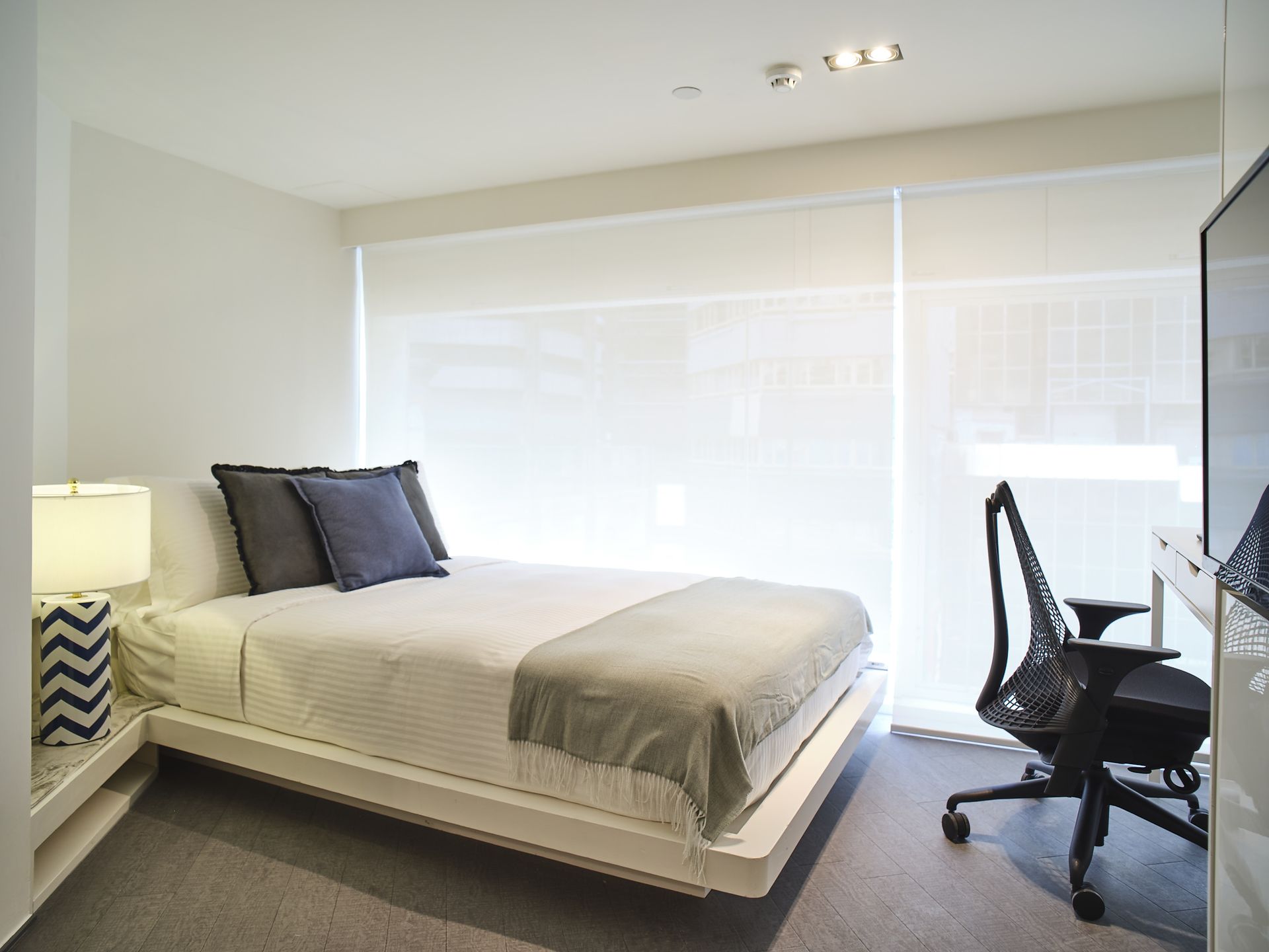 The V Causeway Bay Serviced Apartments Spark Studio - Premium Deluxe