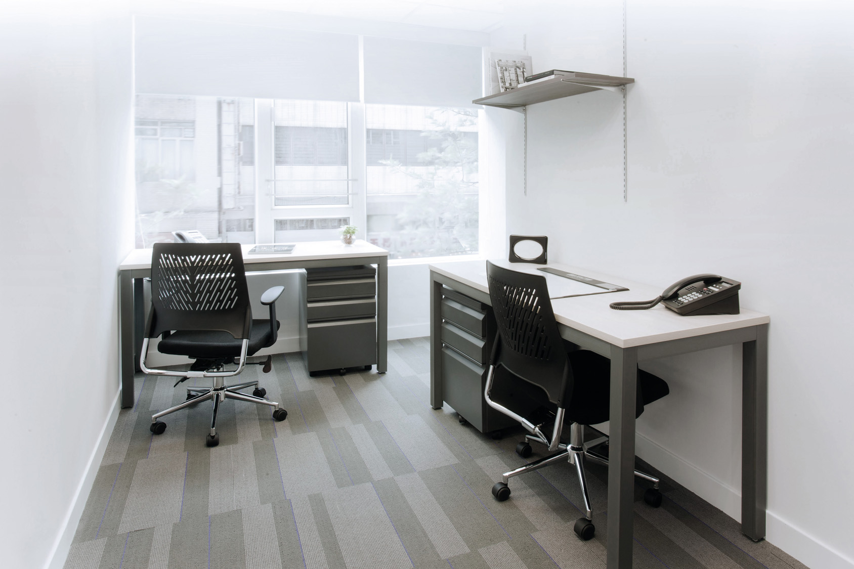Private 2 person Work smart office with office furniture  in Jordan, West Kowloon